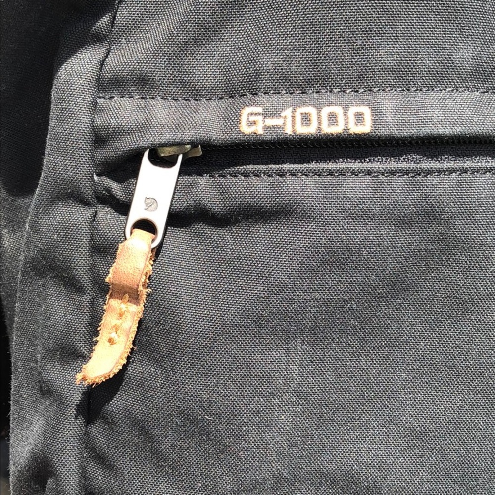 Fjallraven Totepack No. 1 in Black - Picture 3 of 8
